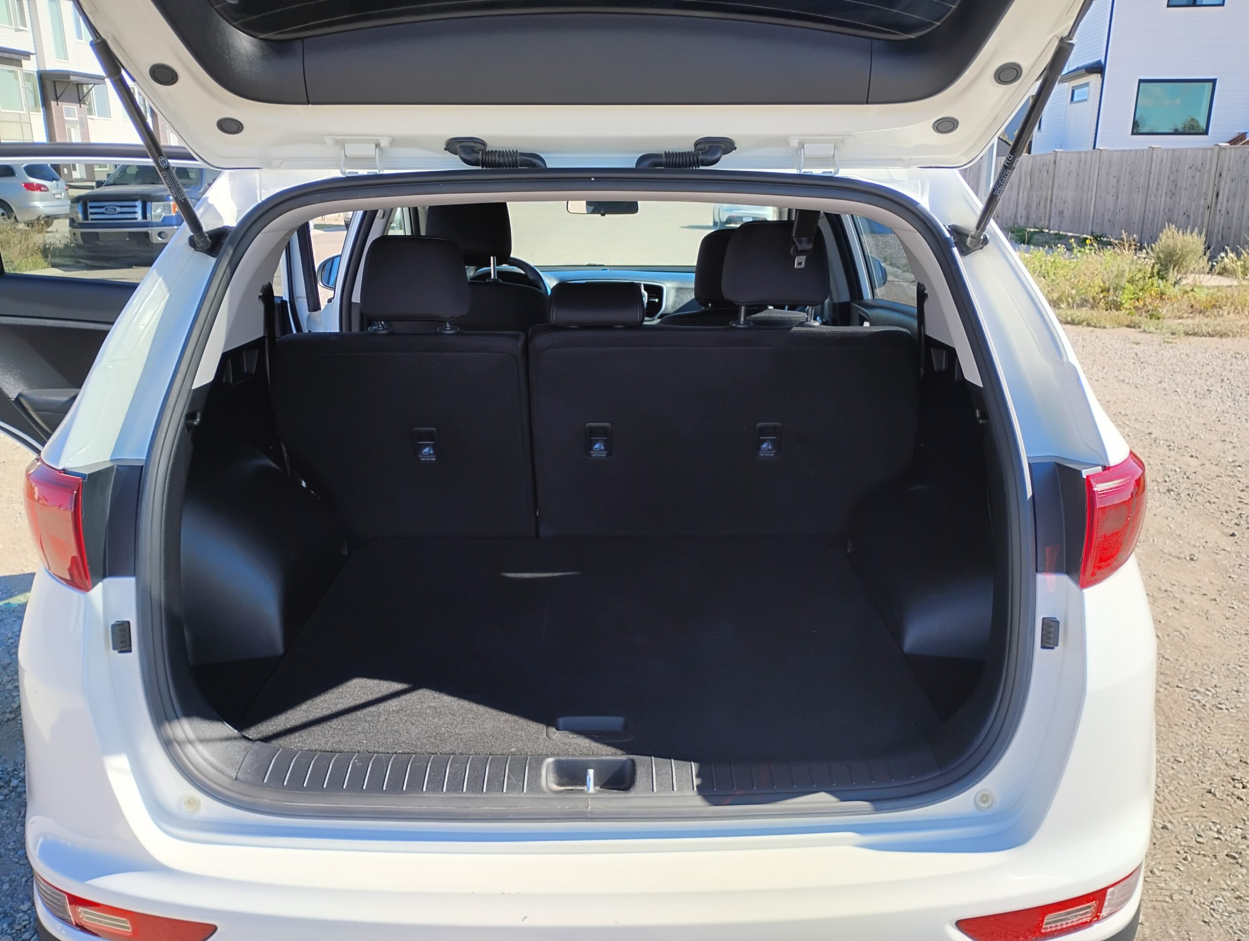 
								2017 KIA SPORTAGE AWD LX full									